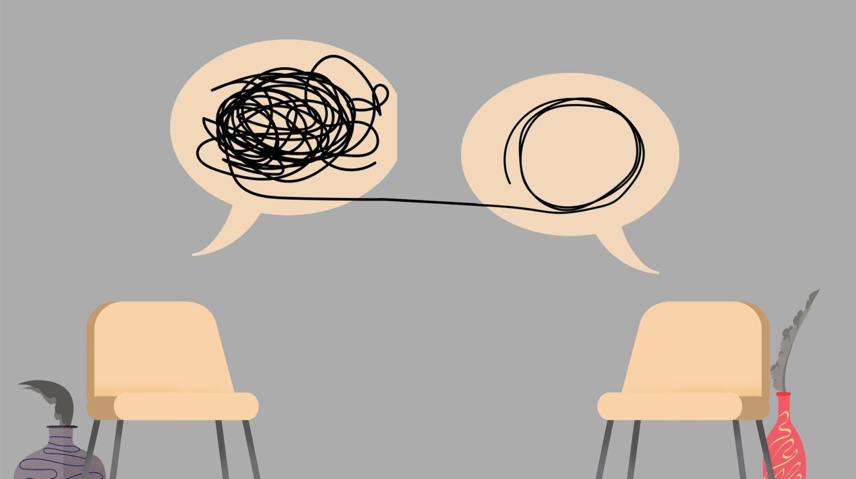 Obok siebie siedzą dwa krzesła z dwoma bąbelkami mowy nad nimi.