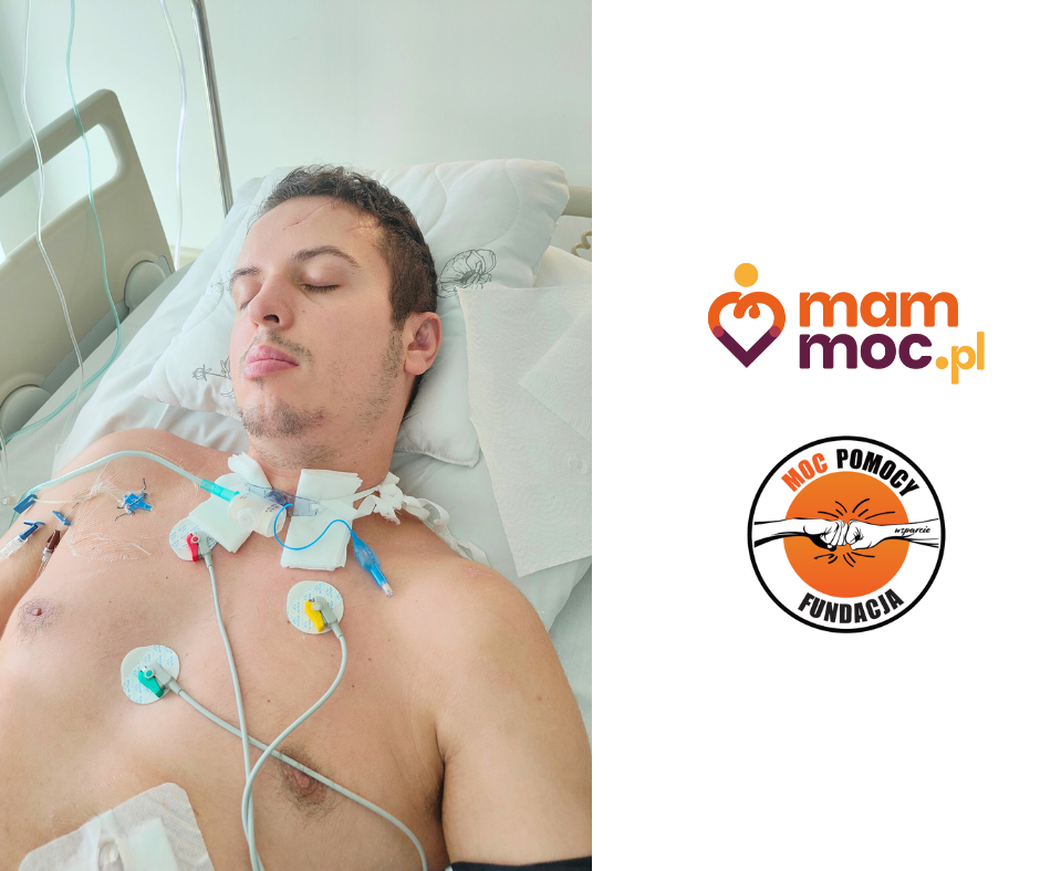 Mężczyzna leżący w szpitalnym łóżku z IV przymocowanym do jego klatki piersiowej.