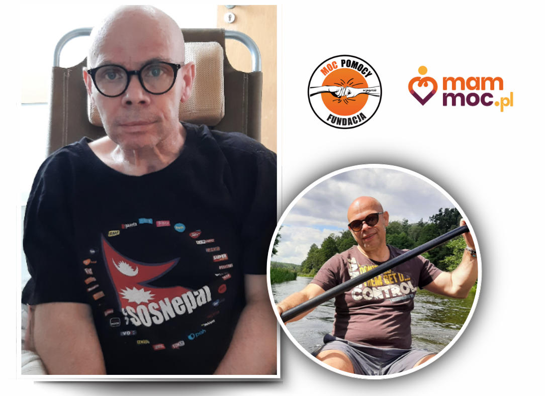 Mężczyzna w T-shircie i jego zdjęcie w kajaku.